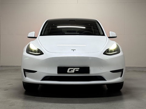 Tesla Model Y RWD 58 kWh Black Edition Trekhaak FSD