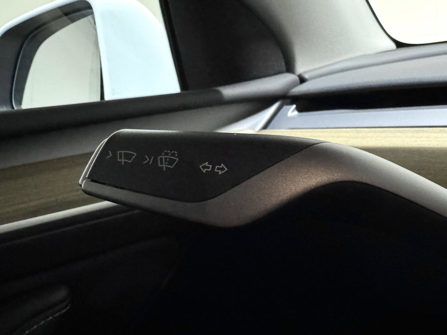 Tesla Model Y RWD 58 kWh Black Edition Trekhaak FSD