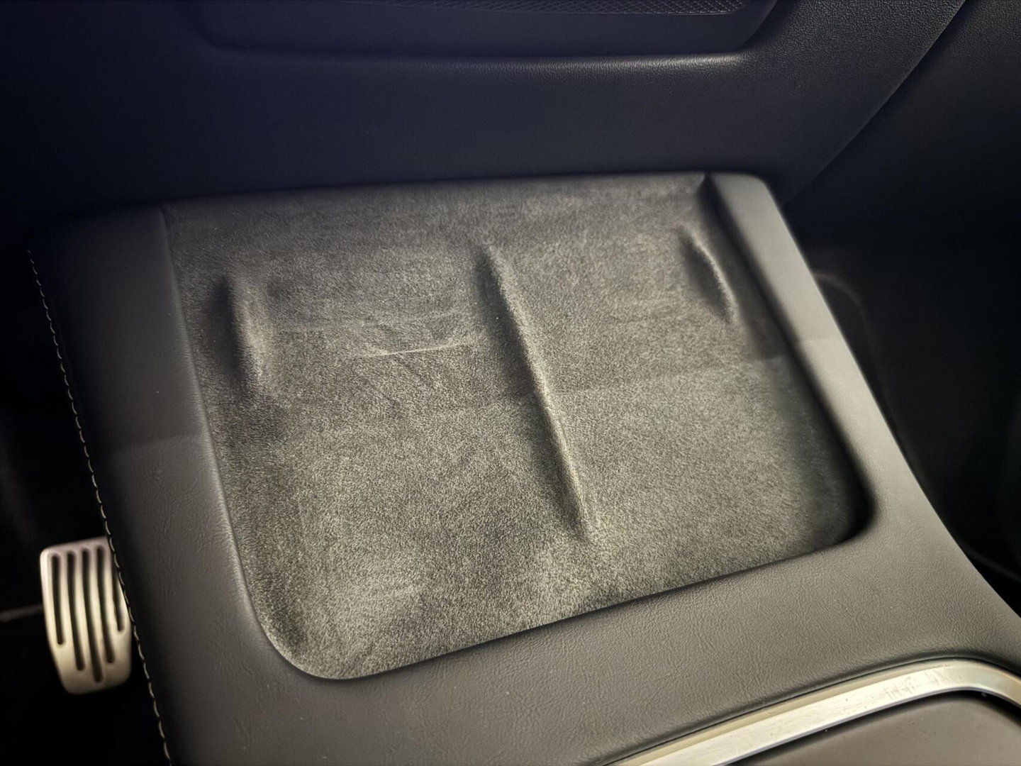 Tesla Model Y RWD 58 kWh Black Edition Trekhaak FSD