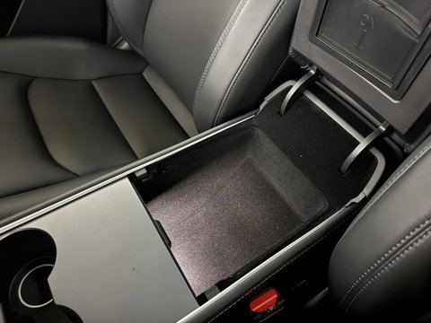Tesla Model Y RWD 58 kWh Black Edition Trekhaak FSD