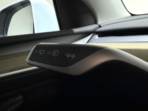 Tesla Model Y RWD 58 kWh Black Edition Trekhaak FSD