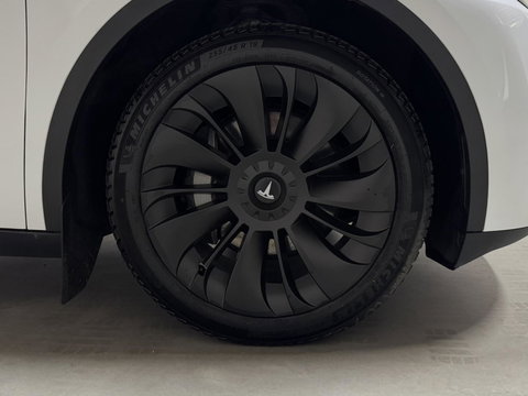 Tesla Model Y RWD 58 kWh Black Edition Trekhaak FSD