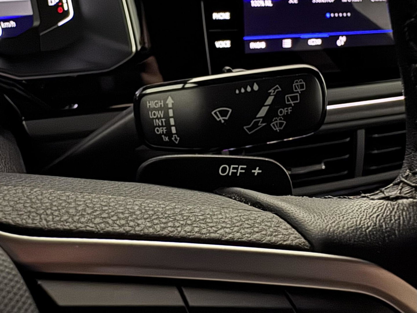 Volkswagen Polo 1.0 TSI R-Line DSG Virtual CarPlay Camera ACC