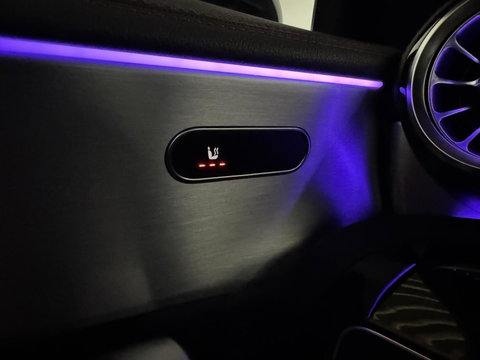 Mercedes-Benz CLA 200 AMG Pano Sfeer Camera CarPlay Cruise