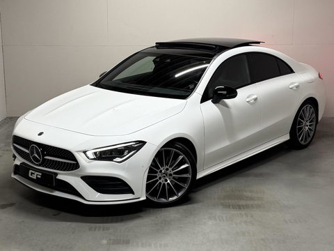 Mercedes-Benz CLA 200 AMG Pano Sfeer Camera CarPlay Cruise