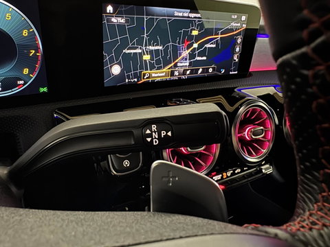 Mercedes-Benz CLA 200 AMG Pano Sfeer Camera CarPlay Cruise