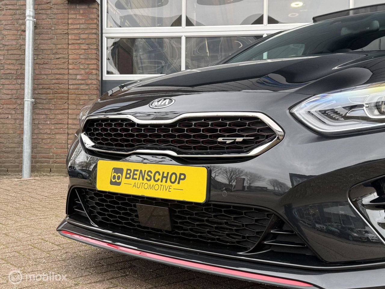Kia ProCeed