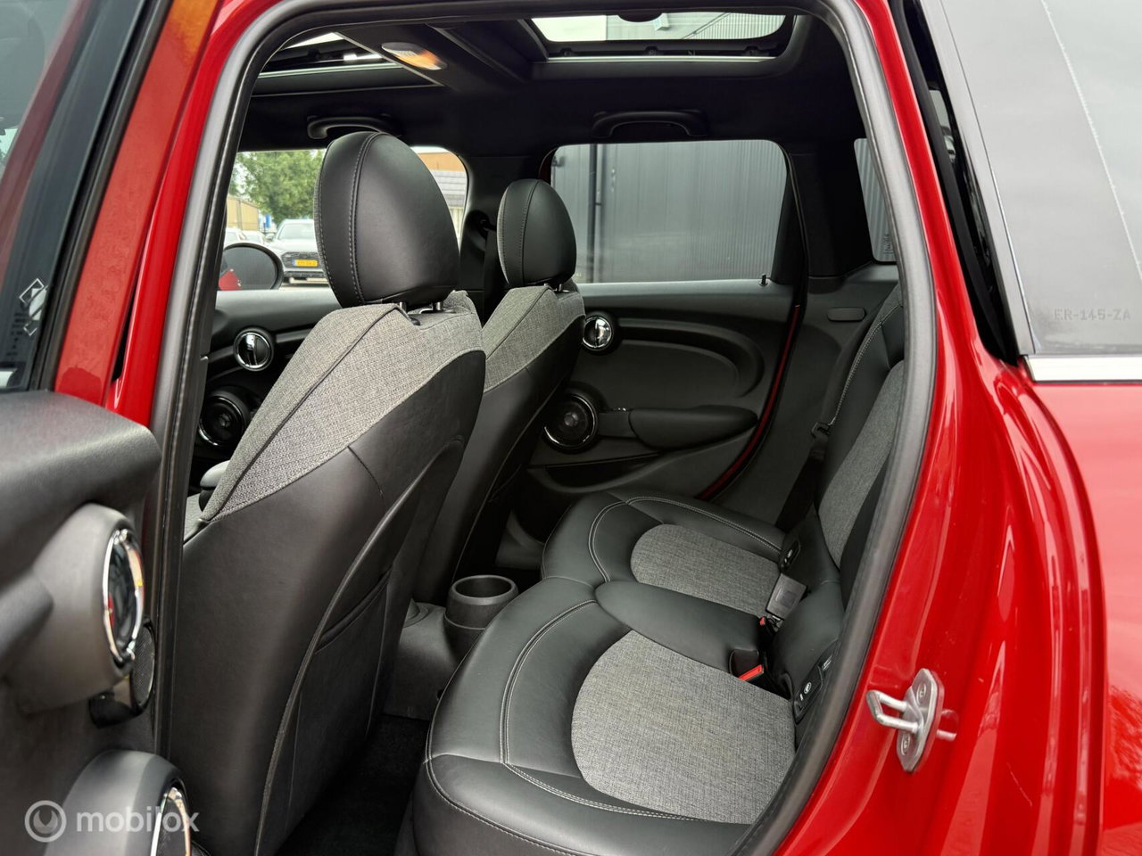 MINI 5-Deurs