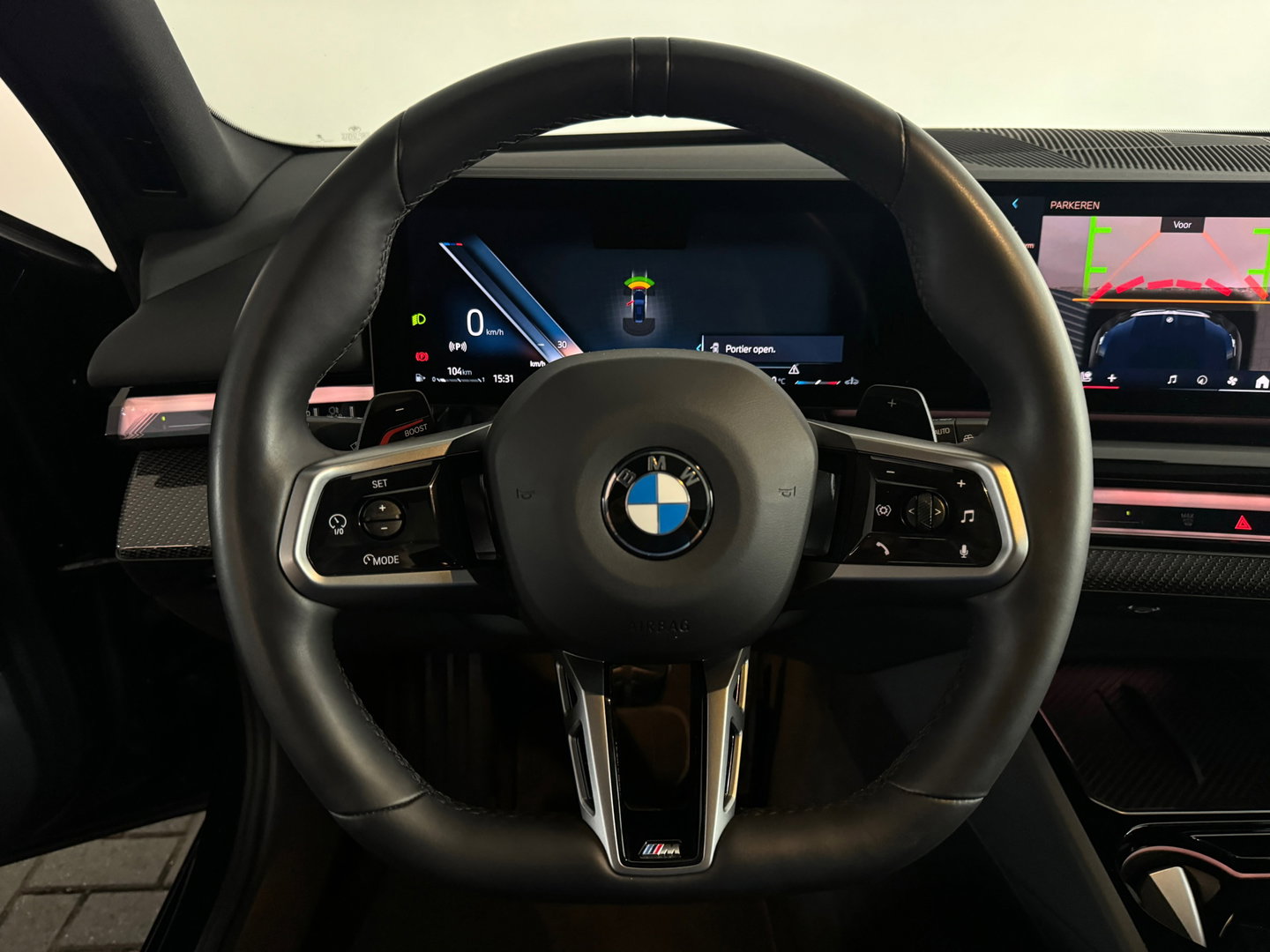 BMW 5 Serie Touring 520i M Sport Pano|HuD|H/K|Memory|Trekhaak