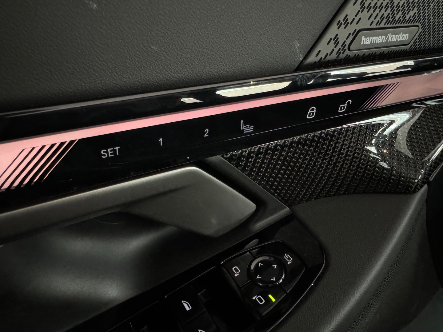 BMW 5 Serie Touring 520i M Sport Pano|HuD|H/K|Memory|Trekhaak