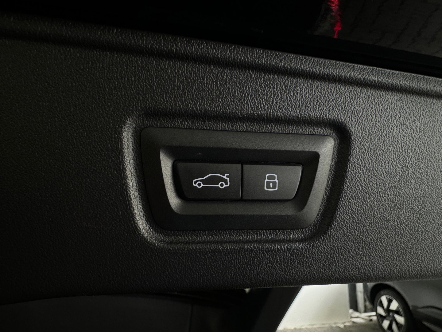 BMW 5 Serie Touring 520i M Sport Pano|HuD|H/K|Memory|Trekhaak