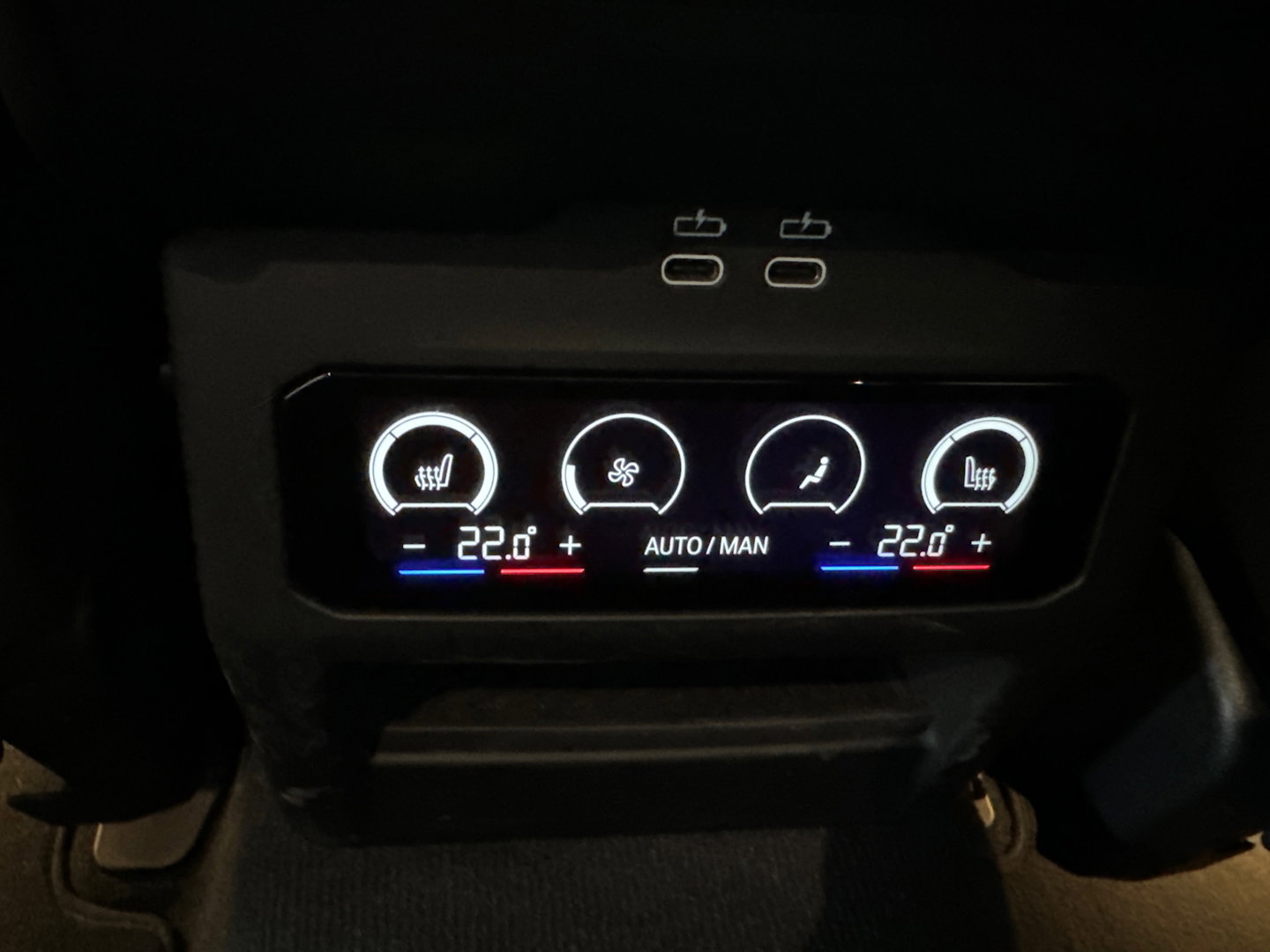 BMW 5 Serie Touring 520i M Sport Pano|HuD|H/K|Memory|Trekhaak