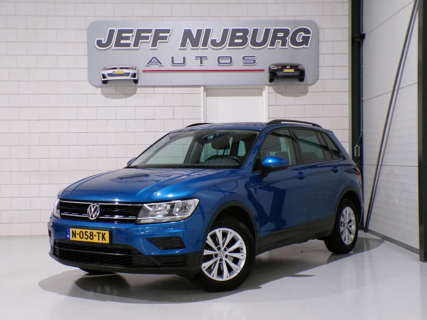 Volkswagen Tiguan 1.4 TSI ACT Connected Series "Automaat" Apple-Carplay Stoelverwarming Navigatie Bluetooth Lane-Assist
