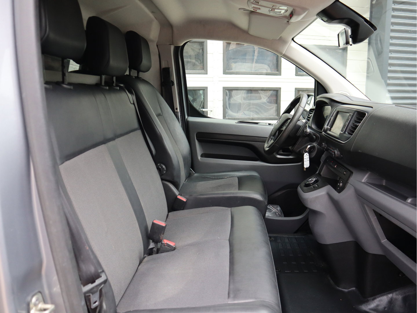 Opel Vivaro 2.0 CDTI 123pk Euro 6 Automaat - L3 - Airco - Cruise - Trekhaak