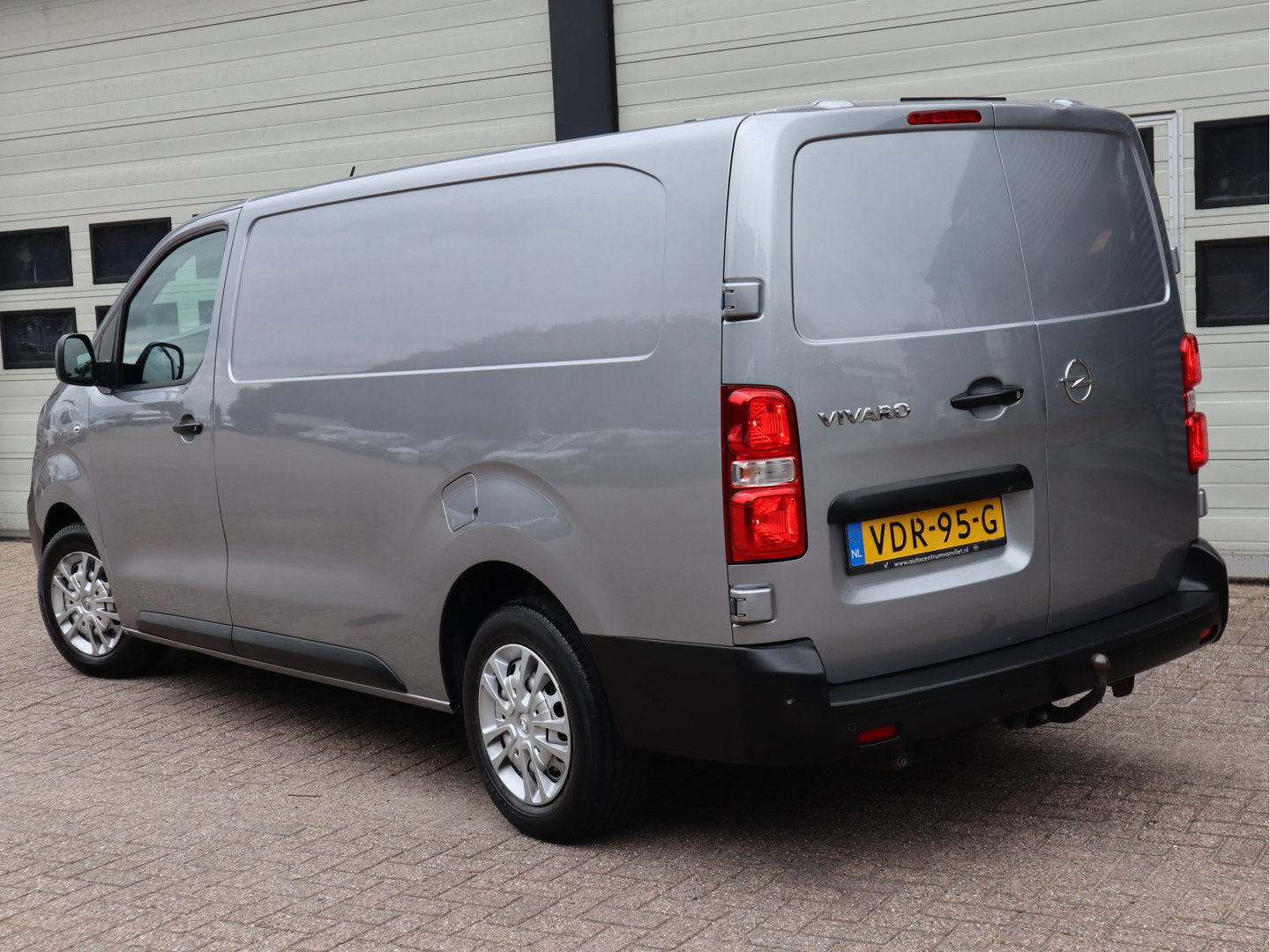 Opel Vivaro 2.0 CDTI 123pk Euro 6 Automaat - L3 - Airco - Cruise - Trekhaak
