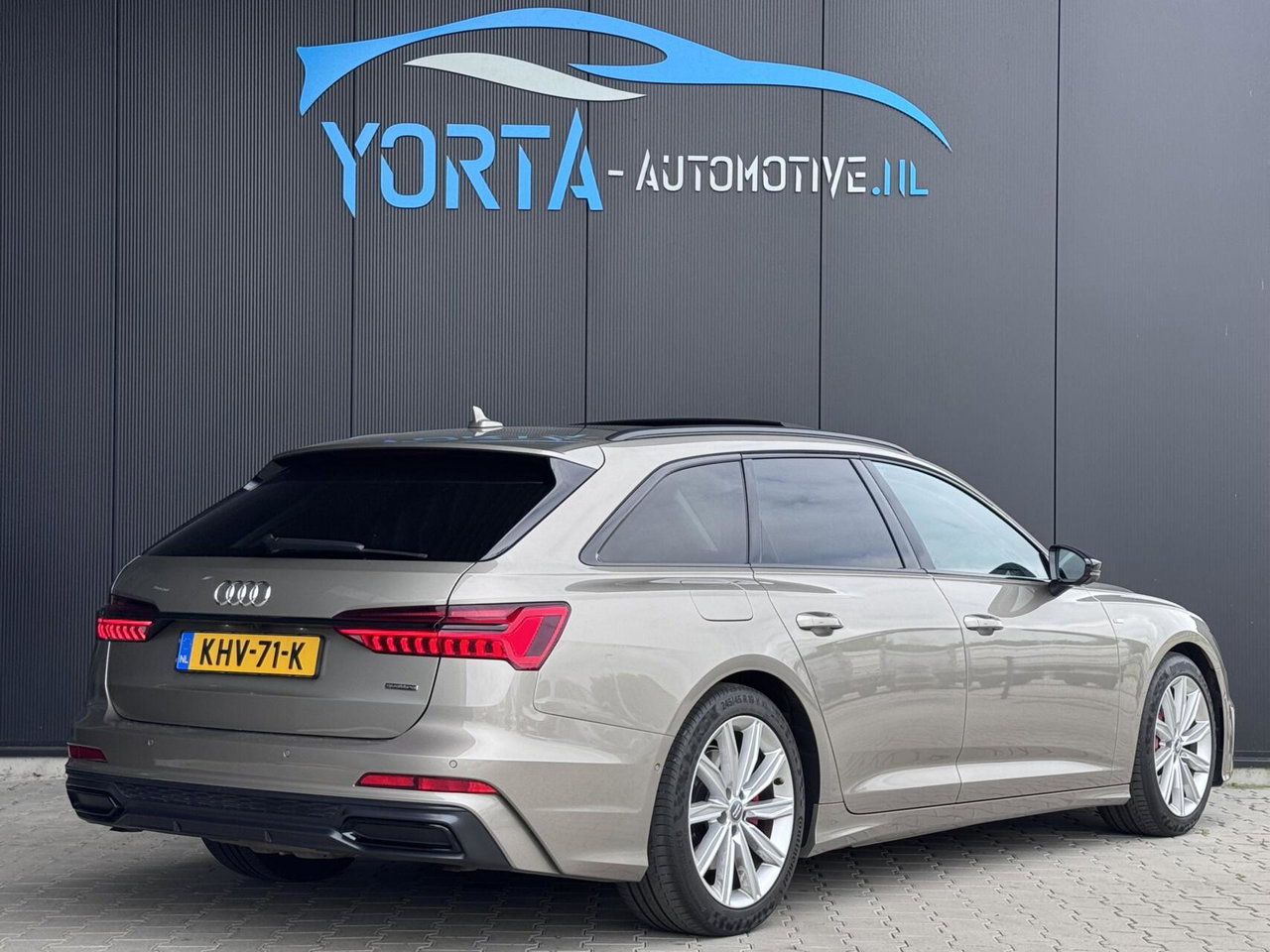 Audi A6
