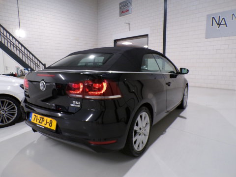 Volkswagen Golf Cabriolet 1.2 TSI Highline "Origineel NL!" Stoelverwarming Parkeersensoren Navigatie Bluetooth 17"Velgen Cruise