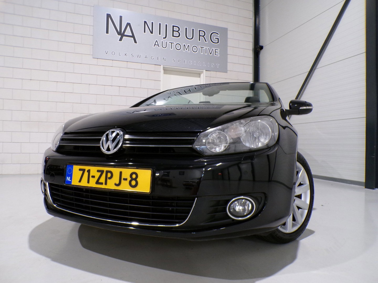Volkswagen Golf Cabriolet 1.2 TSI Highline "Origineel NL!" Stoelverwarming Parkeersensoren Navigatie Bluetooth 17"Velgen Cruise