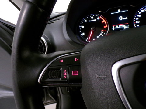 Audi A3 Sportback 1.4 TFSI Pro Line "Origineel NL!" Automaat! Parkeersensoren Navigatie Bluetooth Airco Cruise-control Half-Leder