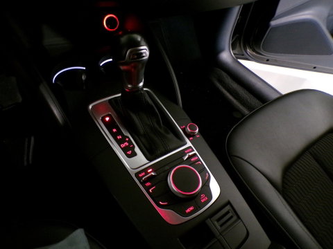Audi A3 Sportback 1.4 TFSI Pro Line "Origineel NL!" Automaat! Parkeersensoren Navigatie Bluetooth Airco Cruise-control Half-Leder