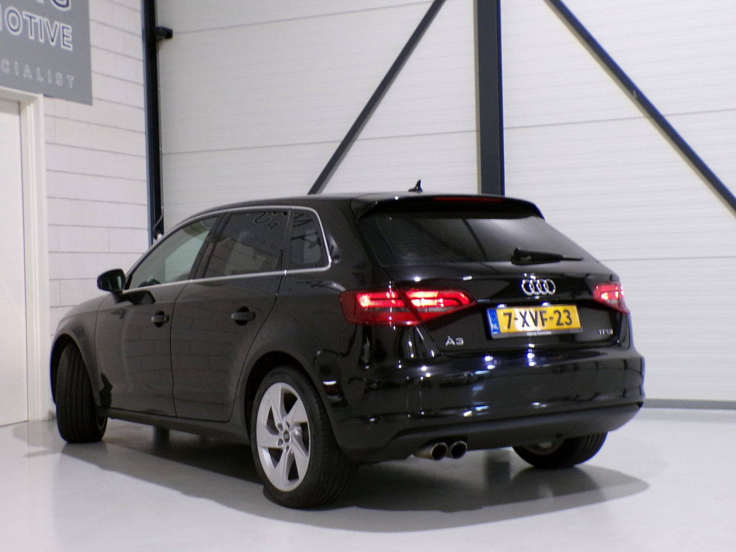 Audi A3 Sportback 1.4 TFSI Pro Line "Origineel NL!" Automaat! Parkeersensoren Navigatie Bluetooth Airco Cruise-control Half-Leder