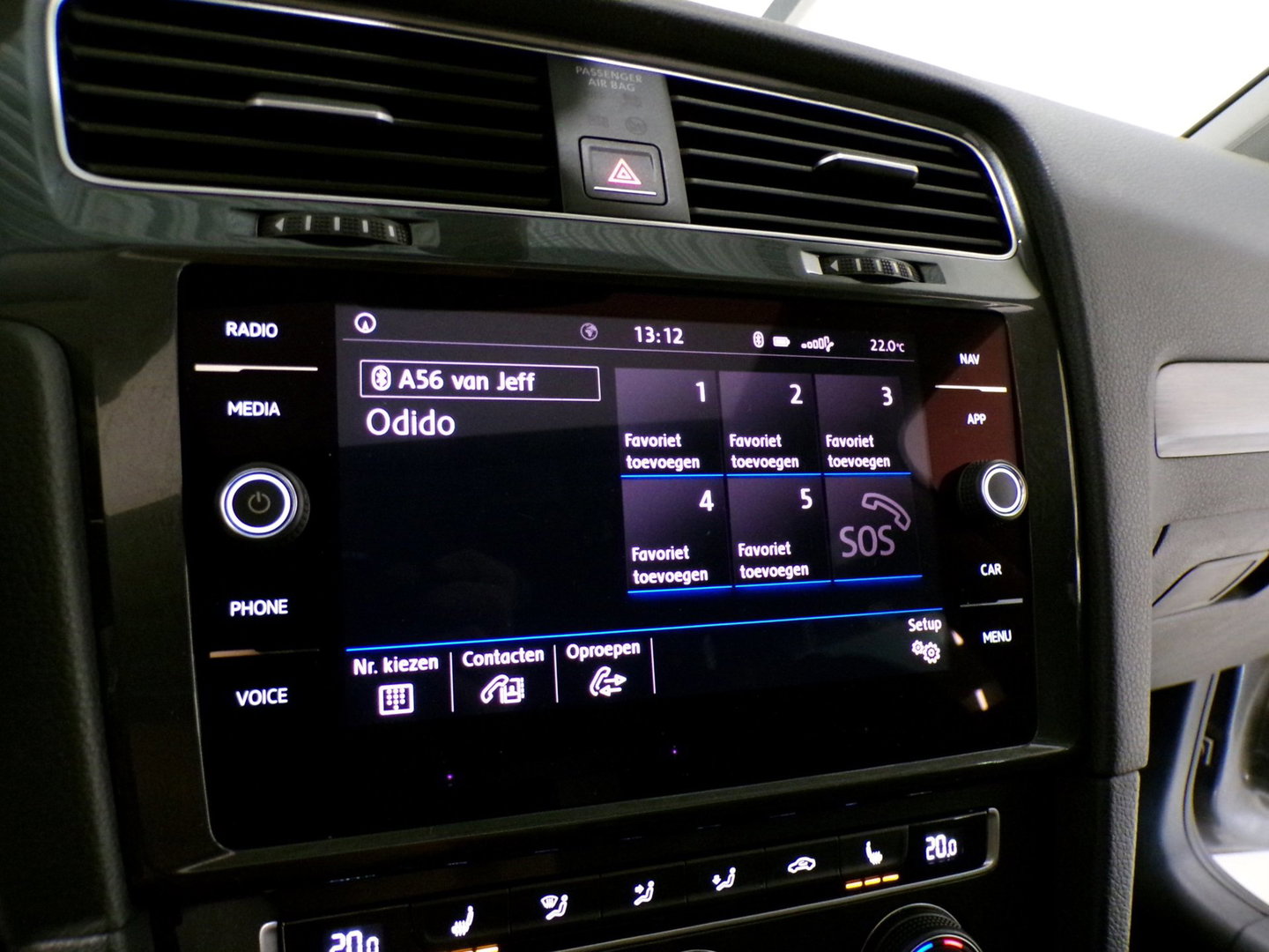 Volkswagen Golf 1.0 TSI Highline "Origineel NL!" Pano Stoelverwarming Apple-carplay Massage-stoel Android-auto Adaptive-cruise