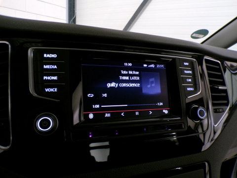 Volkswagen Golf Sportsvan 1.4 TSI Highline "Origineel NL!" Automaat! 1e eigenaar! Trekhaak Navigatie Bluetooth Alcantara Garantie