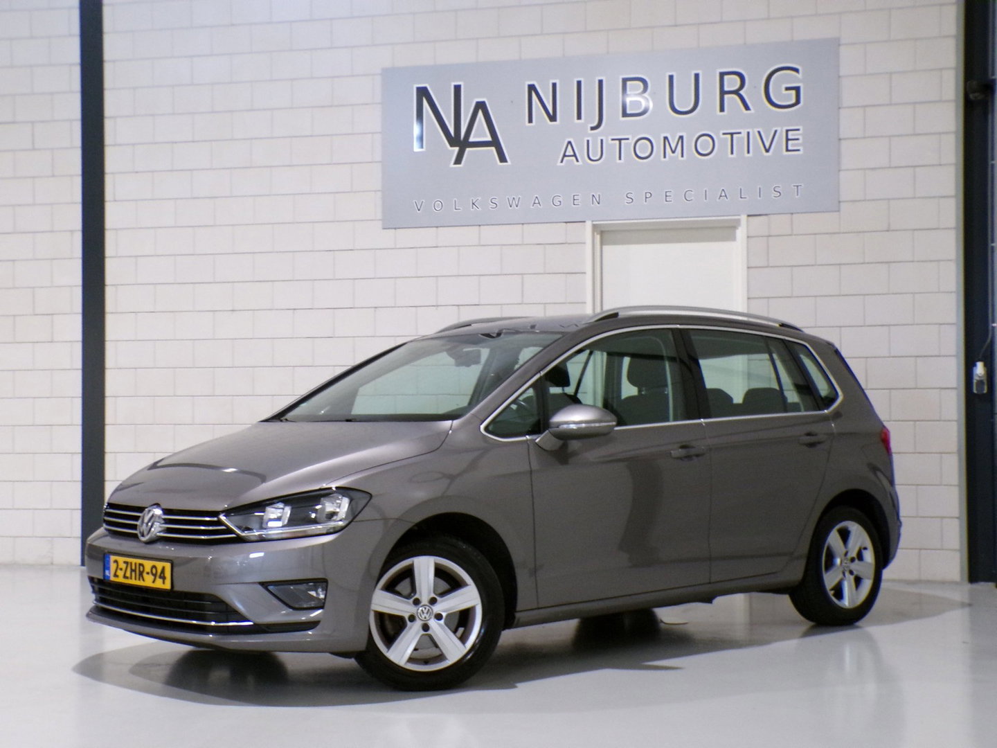 Volkswagen Golf Sportsvan 1.4 TSI Highline "Origineel NL!" Automaat! 1e eigenaar! Trekhaak Navigatie Bluetooth Alcantara Garantie