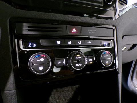 Volkswagen Golf Sportsvan 1.4 TSI Highline "Origineel NL!" Automaat! 1e eigenaar! Trekhaak Navigatie Bluetooth Alcantara Garantie