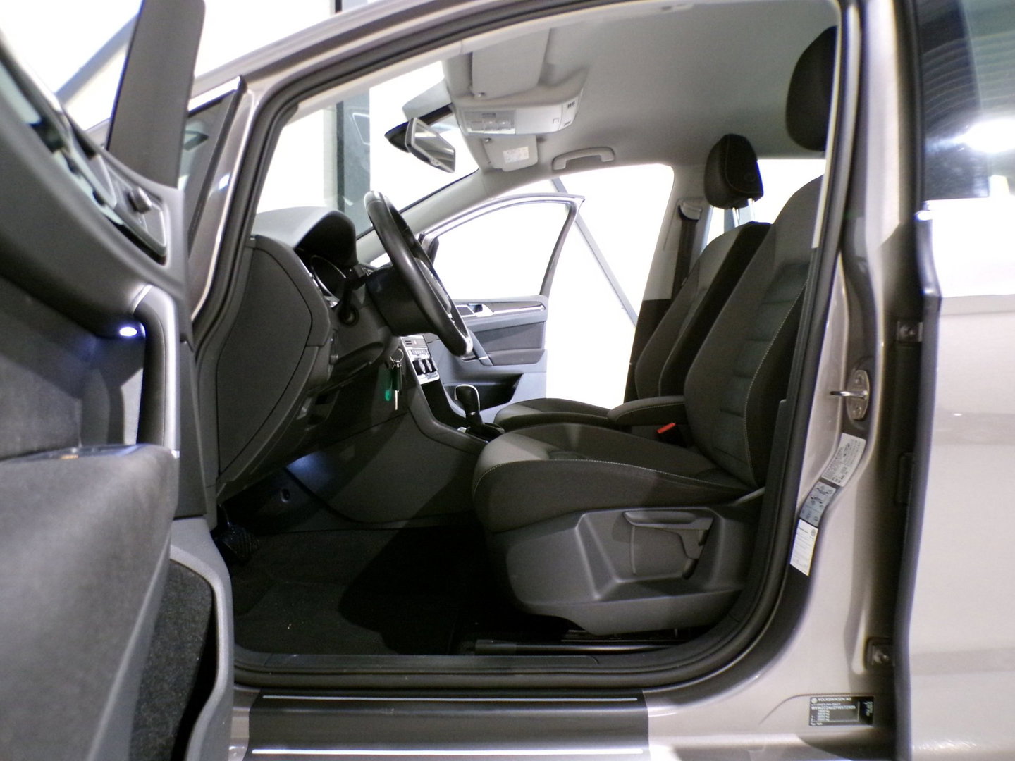 Volkswagen Golf Sportsvan 1.4 TSI Highline "Origineel NL!" Automaat! 1e eigenaar! Trekhaak Navigatie Bluetooth Alcantara Garantie