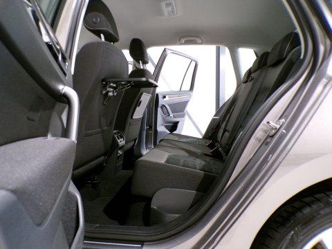 Volkswagen Golf Sportsvan 1.4 TSI Highline "Origineel NL!" Automaat! 1e eigenaar! Trekhaak Navigatie Bluetooth Alcantara Garantie