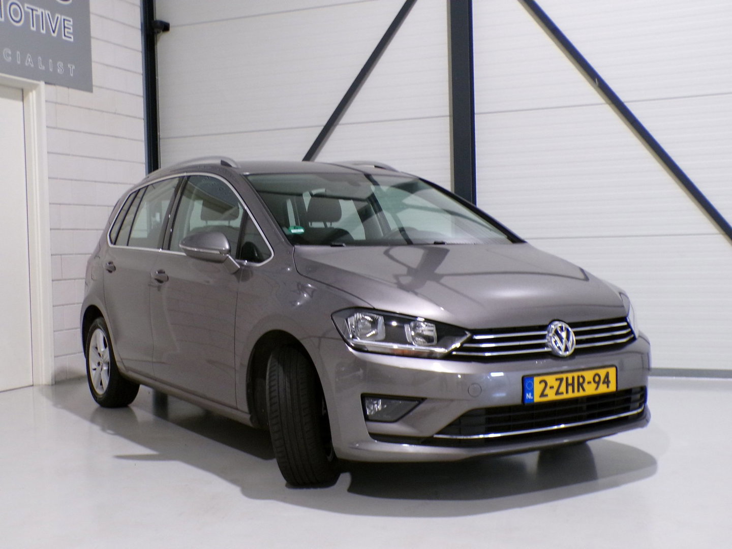 Volkswagen Golf Sportsvan 1.4 TSI Highline "Origineel NL!" Automaat! 1e eigenaar! Trekhaak Navigatie Bluetooth Alcantara Garantie