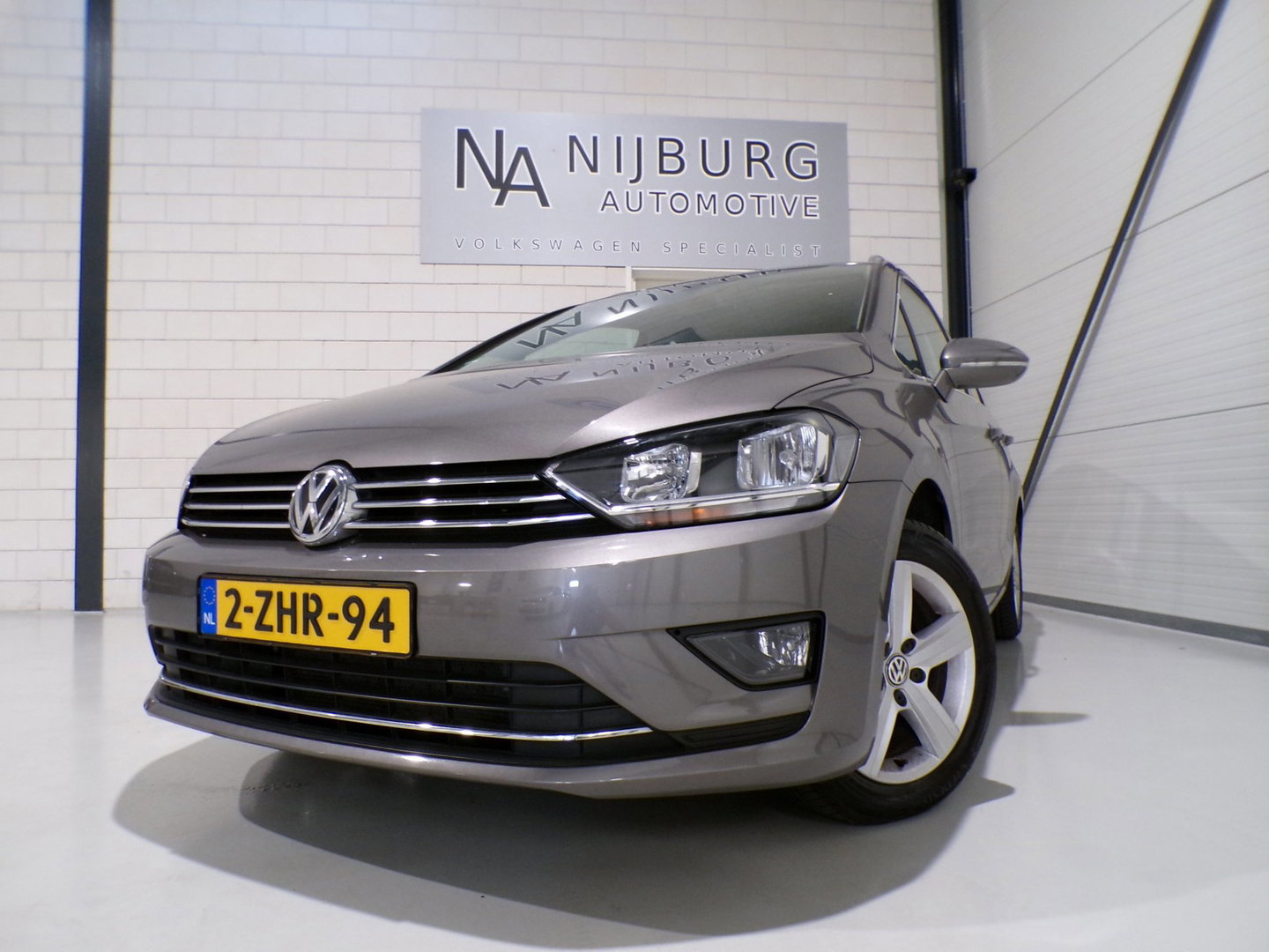 Volkswagen Golf Sportsvan 1.4 TSI Highline "Origineel NL!" Automaat! 1e eigenaar! Trekhaak Navigatie Bluetooth Alcantara Garantie