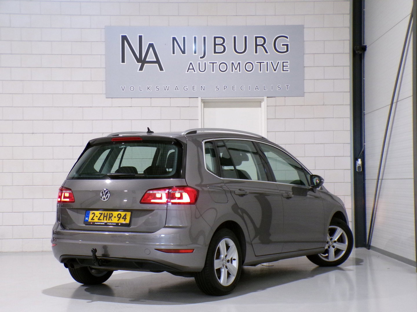 Volkswagen Golf Sportsvan 1.4 TSI Highline "Origineel NL!" Automaat! 1e eigenaar! Trekhaak Navigatie Bluetooth Alcantara Garantie
