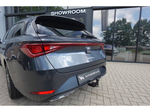 SEAT Leon Sportstourer 1.5 TSI FR PANO KEYLESS CAM VOL'