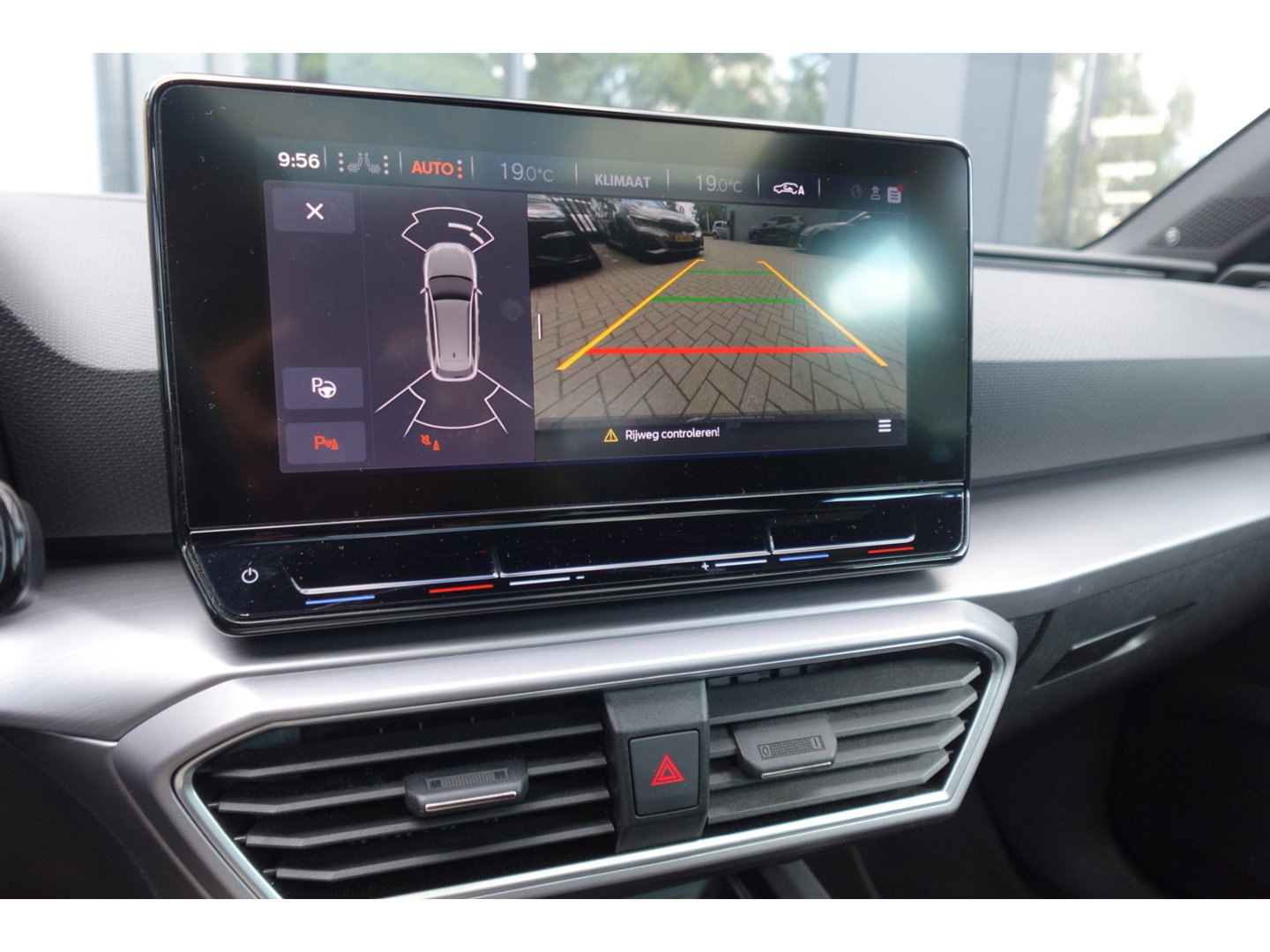 SEAT Leon Sportstourer 1.5 TSI FR PANO KEYLESS CAM VOL'