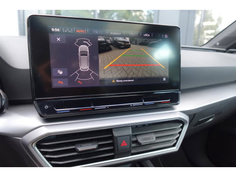SEAT Leon Sportstourer 1.5 TSI FR PANO KEYLESS CAM VOL'