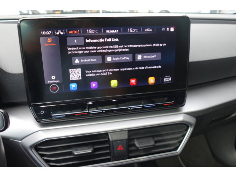 SEAT Leon Sportstourer 1.5 TSI FR PANO KEYLESS CAM VOL'