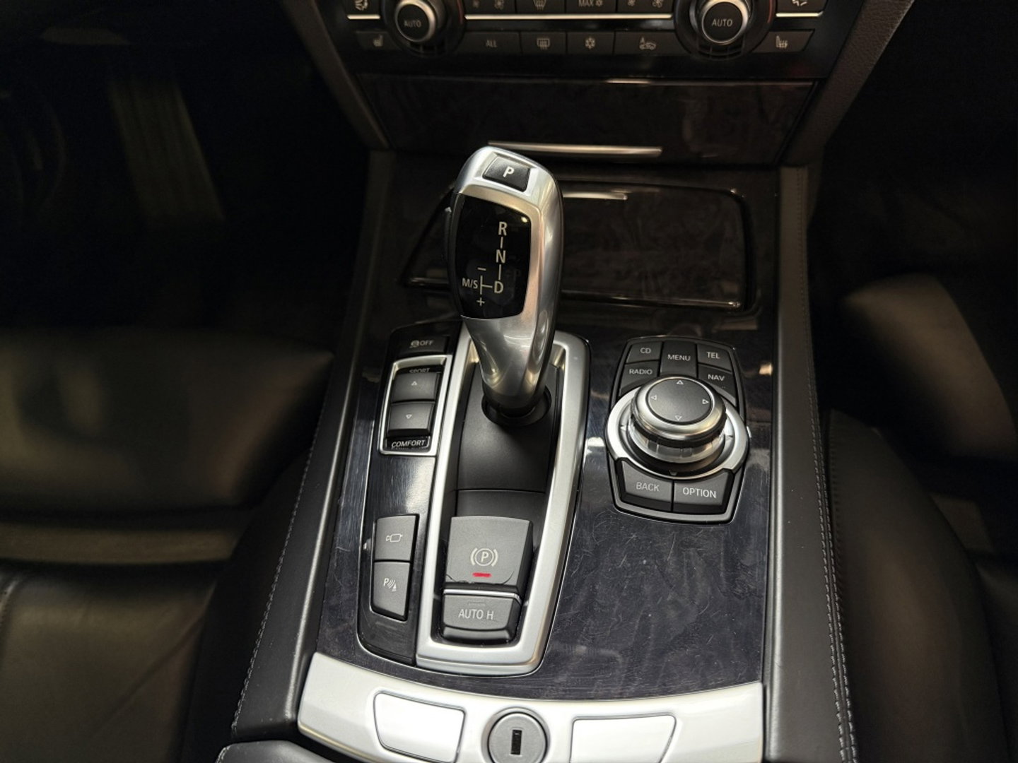 BMW 7 Serie 740i 326PK / High ex. / Individual / Softclose