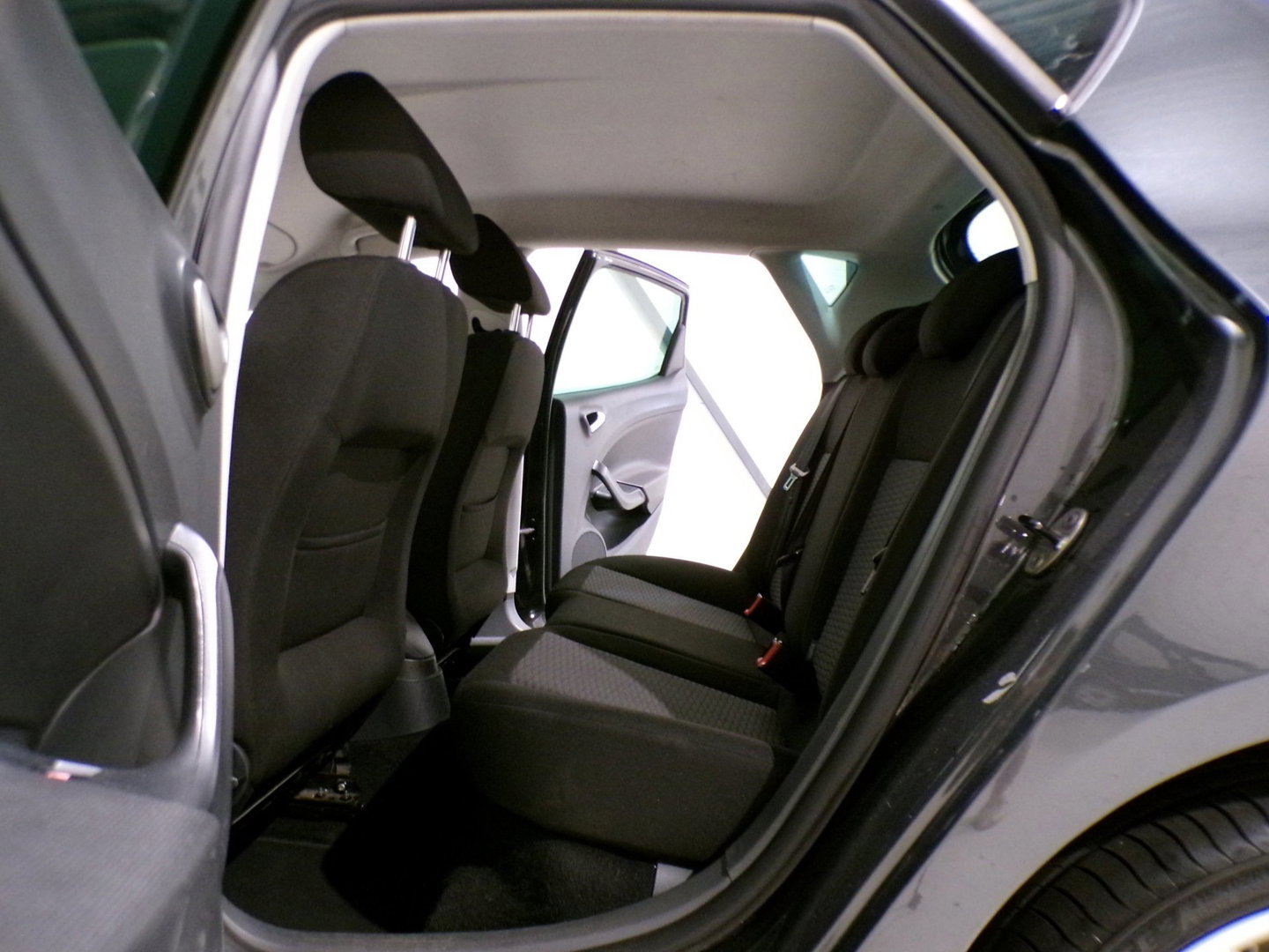 SEAT Ibiza 1.2 TSI Sport "Origineel NL!" Bluetooth Parkeersensoren 17"Velgen Nieuwe-APK Garantie Automatische-Airco Cruise