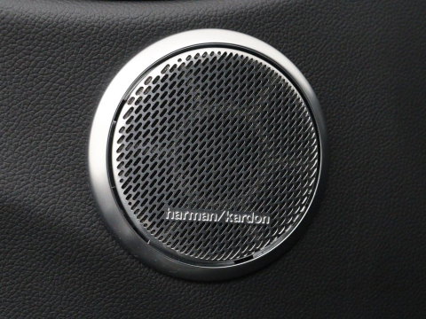 Alfa Romeo Giulia 2.0 T GME AWD Competizione Q4 280pk Leder | Memory | Leder | Memory | Leder dashboard | Stuur/stoel verwarming | Matrix koplampen | Harman / Kardon | Dodehoek detectie | Park assist | Camera | Climate control | Virtual dashboard |