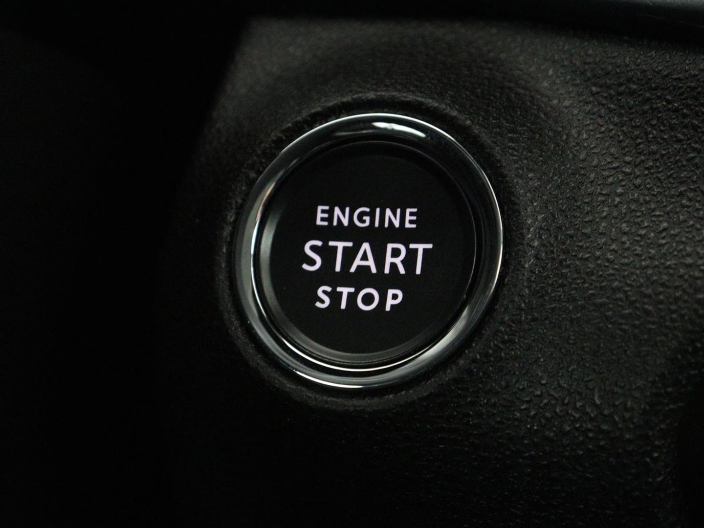 Fiat 600 1.2 Hybrid Urban | Stoelverwarming | 360 camera | | Stoelverwarming | 360 camera | Cruise control | Navigatie | Carplay | DAB | Climate control | Full LED | Park assist | Sfeerverlichting
