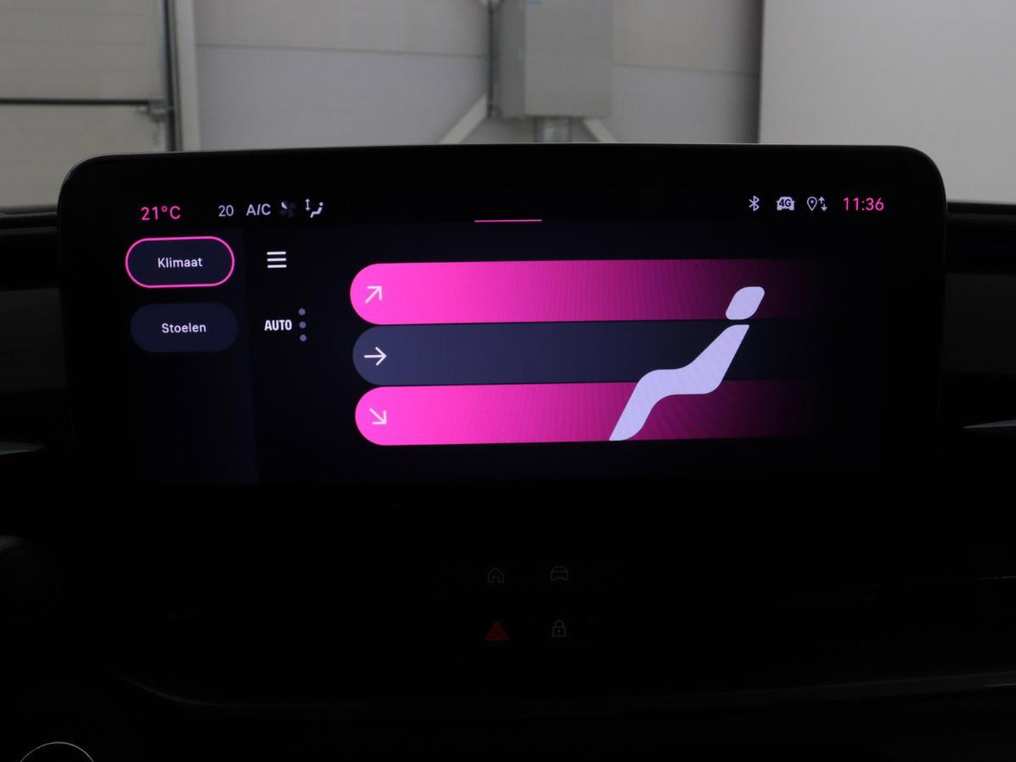 Fiat 600 1.2 Hybrid Urban | Stoelverwarming | 360 camera | | Stoelverwarming | 360 camera | Cruise control | Navigatie | Carplay | DAB | Climate control | Full LED | Park assist | Sfeerverlichting