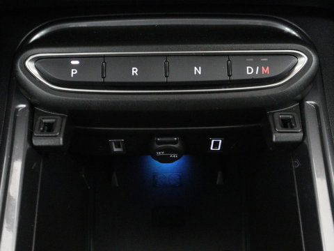 Fiat 600 1.2 Hybrid Urban | Stoelverwarming | 360 camera | | Stoelverwarming | 360 camera | Cruise control | Navigatie | Carplay | DAB | Climate control | Full LED | Park assist | Sfeerverlichting