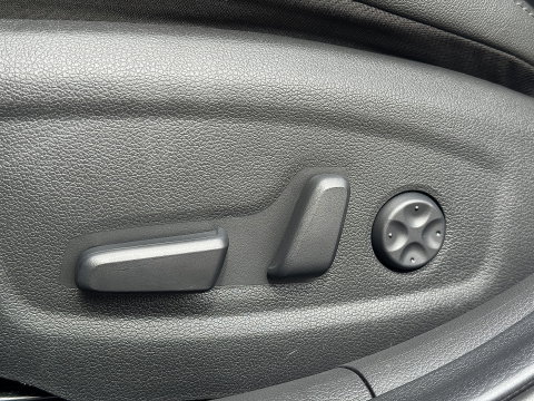 Hyundai i30 2.0 T-GDI N2 Performance | 275 PK! | Apple Carplay | Android Auto | Camera | Stuurwielverwarming | Stoelverwarming | Elektrische Stoelen + Geheugen | Lane Assist | Afneembare Trekhaak |