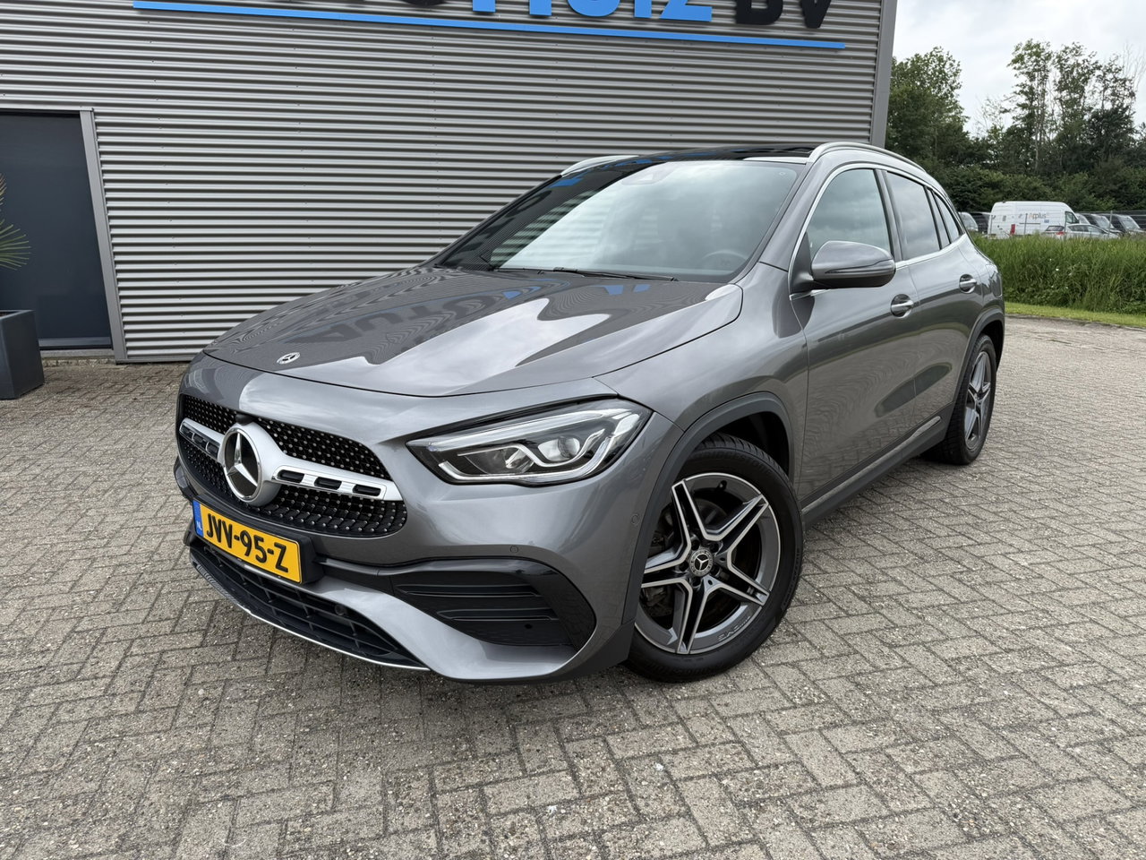 Mercedes-Benz GLA