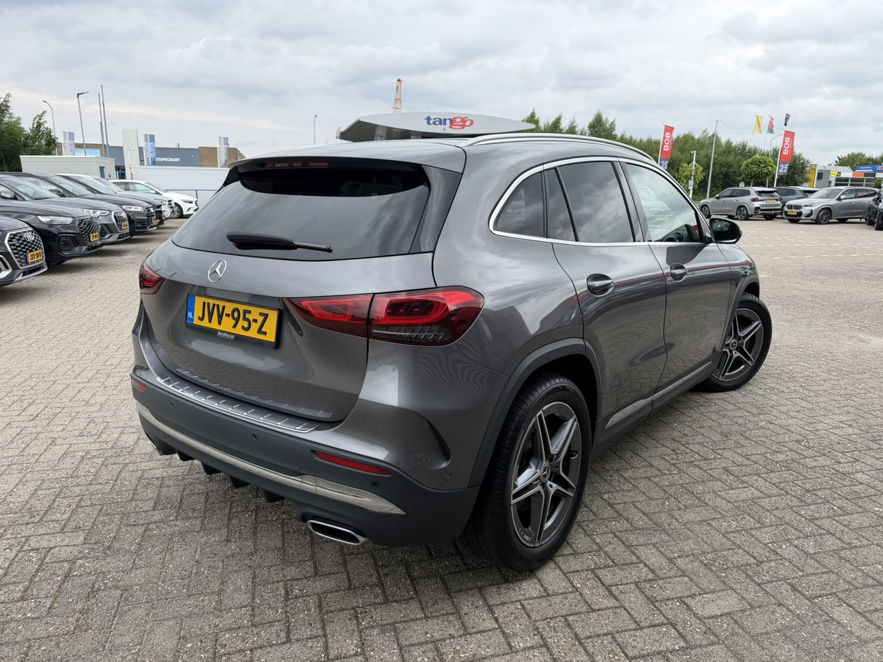 Mercedes-Benz GLA