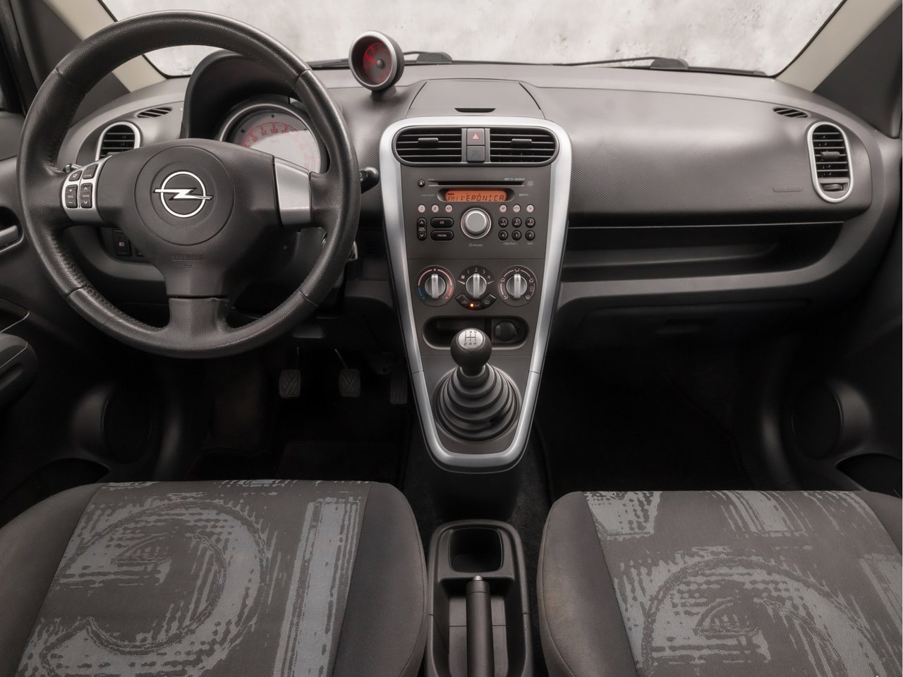 Opel Agila