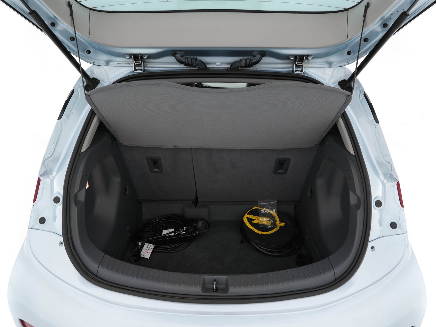 Opel Ampera-E Business executive 60 kWh Aut. *LEATHER | XENON | ADAPTIVE-CRUISE | BLINDSPOT | KEYLESS | BOSE-SOUND | DIGI-COCKPIT | LANE-ASSIST | DAB | ECC | PDC | APP-CONNECT | CCS-FASTLOADER | HEATED-COMFORTSEATS | 17"ALU*