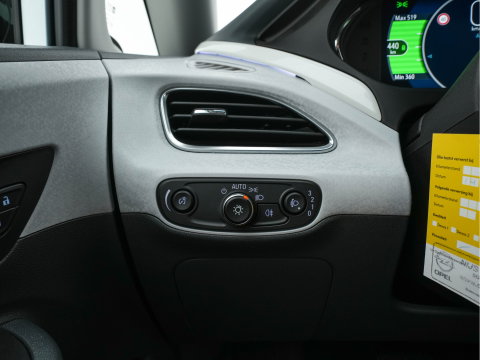 Opel Ampera-E Business executive 60 kWh Aut. *LEATHER | XENON | ADAPTIVE-CRUISE | BLINDSPOT | KEYLESS | BOSE-SOUND | DIGI-COCKPIT | LANE-ASSIST | DAB | ECC | PDC | APP-CONNECT | CCS-FASTLOADER | HEATED-COMFORTSEATS | 17"ALU*